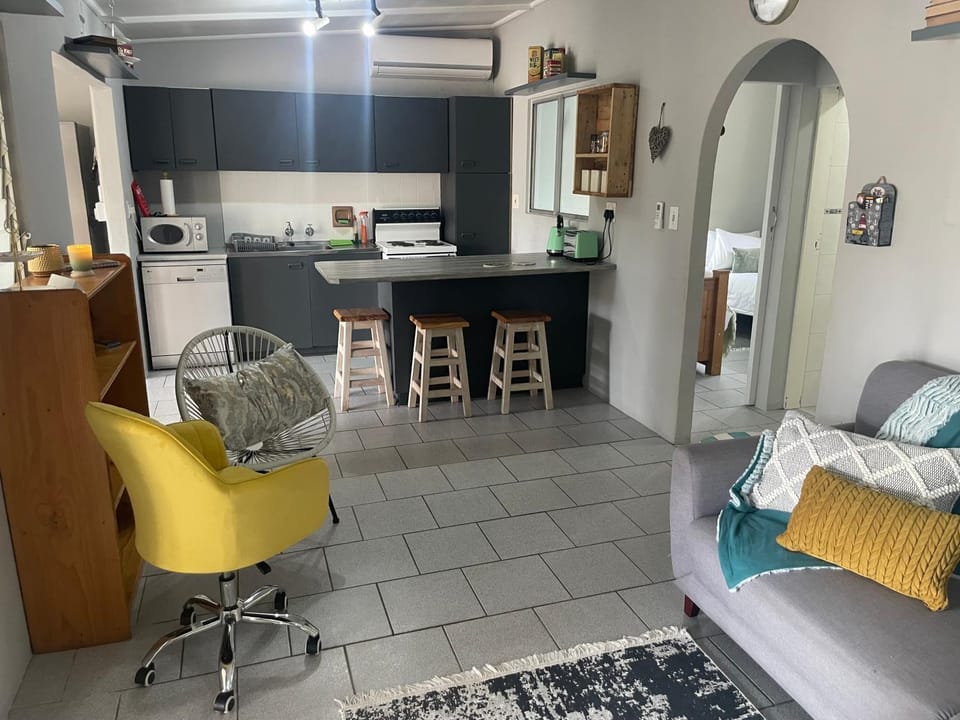 Lente Beach Cottage, Fleur Park, Gordon's Bay House in Cape Town
