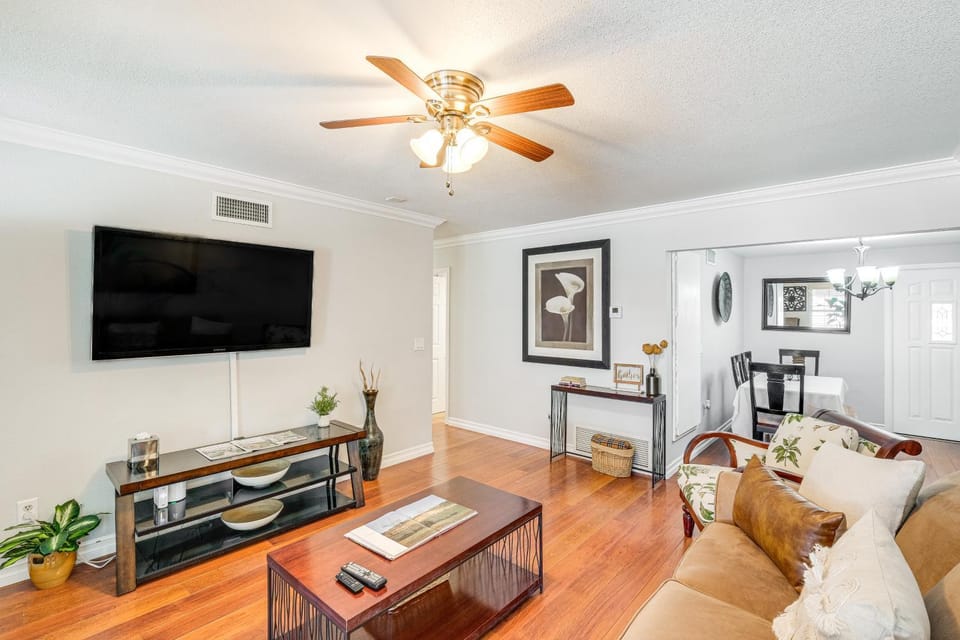 Peaceful Poway Vacation Rental Near Shops and Dining House in Poway