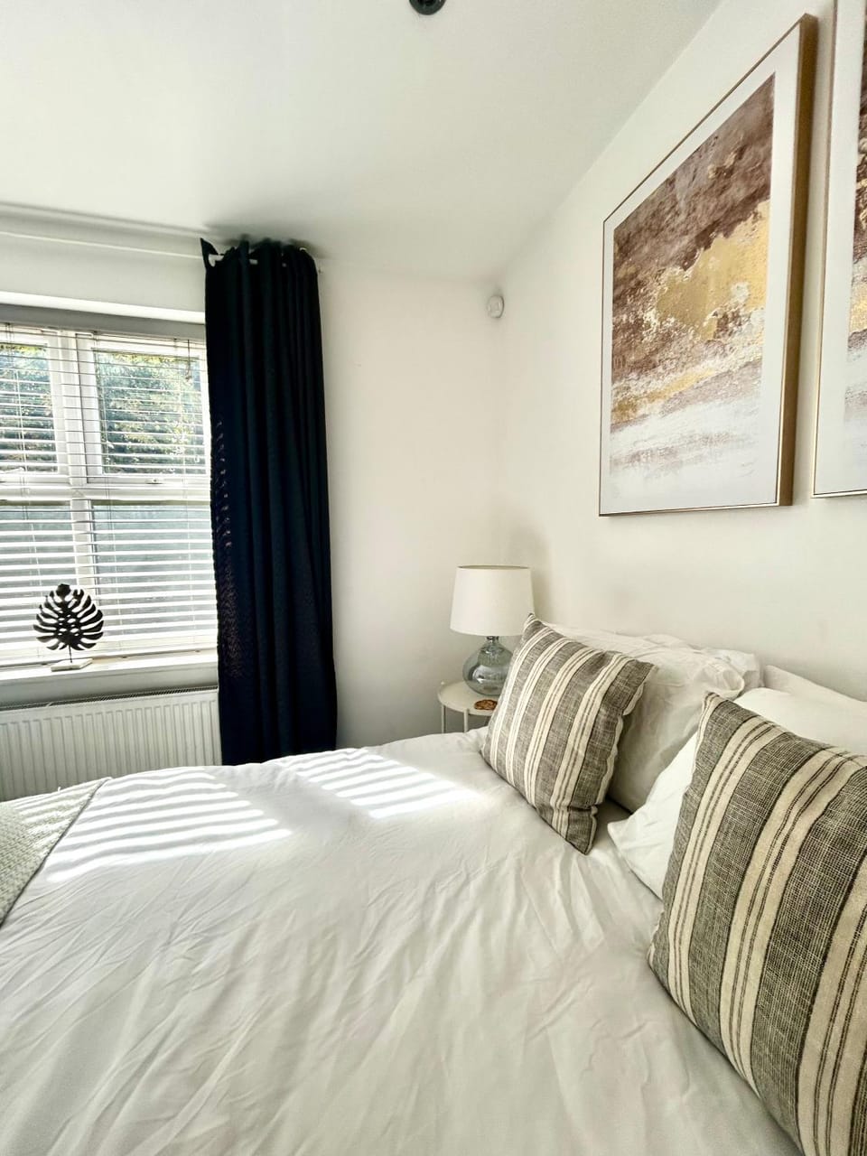 Modern 2 Bed Apartment With Free Parking And Netflix Apartment in Telford