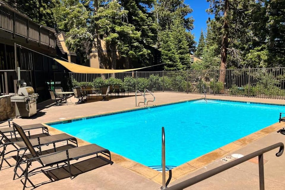Bigwood 54 K Apartment in Mammoth Lakes