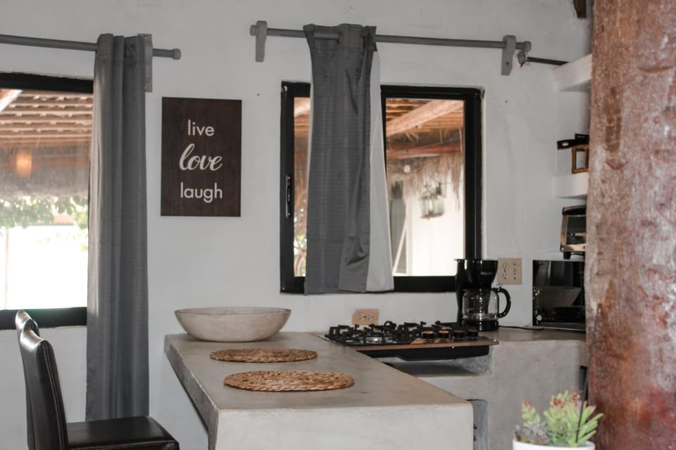 RUSTICO LOUNGE-Property in front of the beach House in Baja California Sur