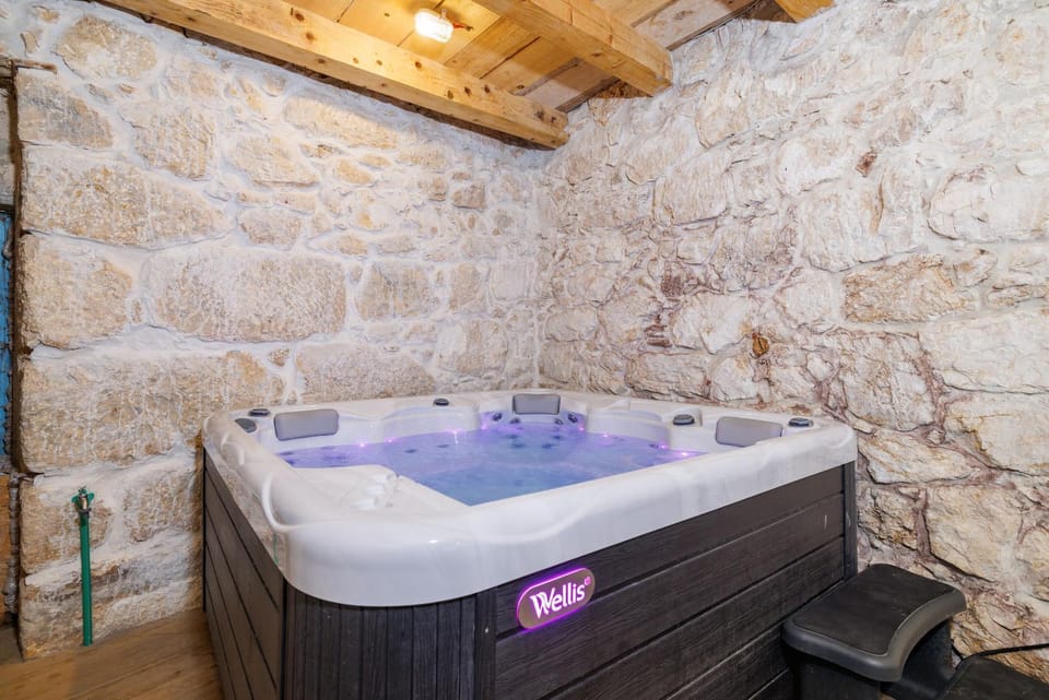 Spa and wellness centre/facilities