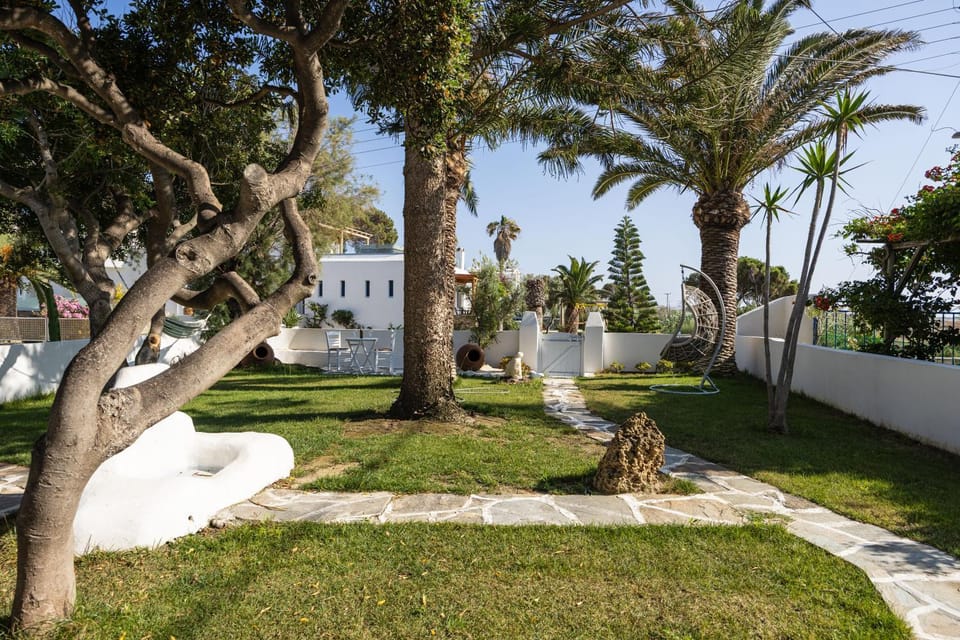 Property building, Natural landscape, Garden, Garden view