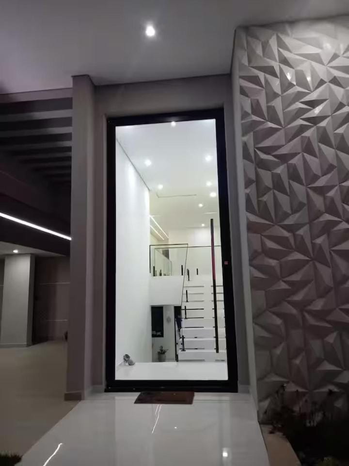 magnifica casa e vista surreal House in State of São Paulo