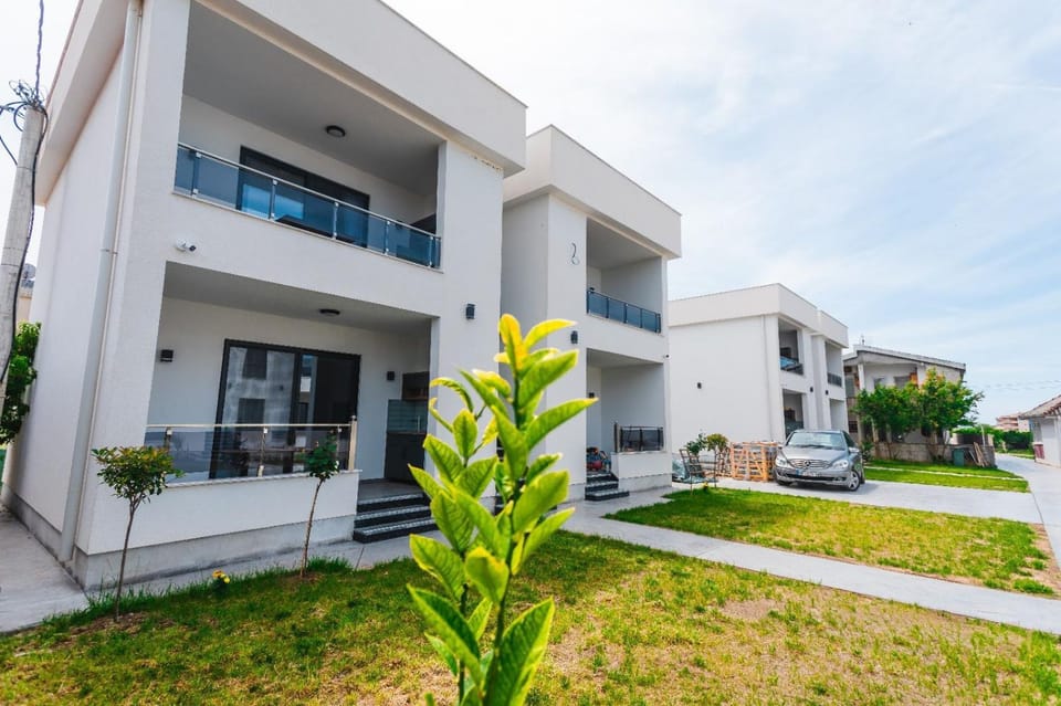 Bumax Apartments Apartment in Ulcinj Municipality