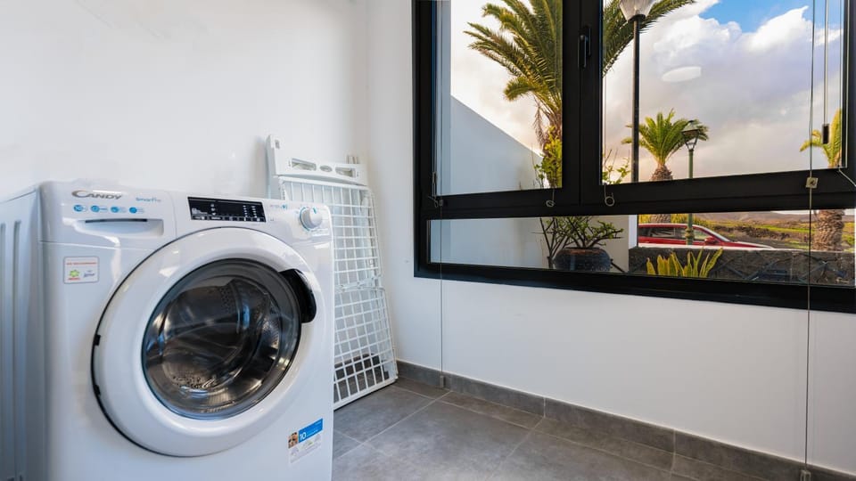Mountain view, washing machine, dryer