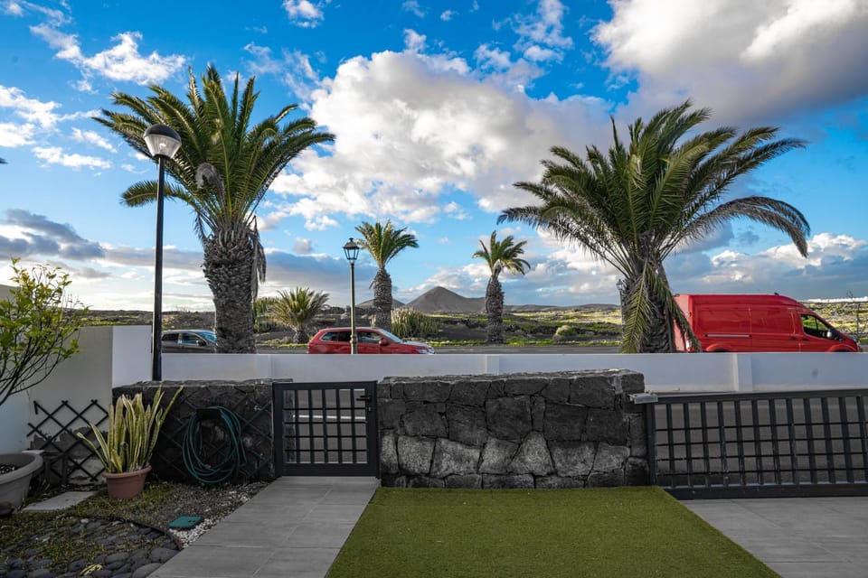 Garden view, Mountain view