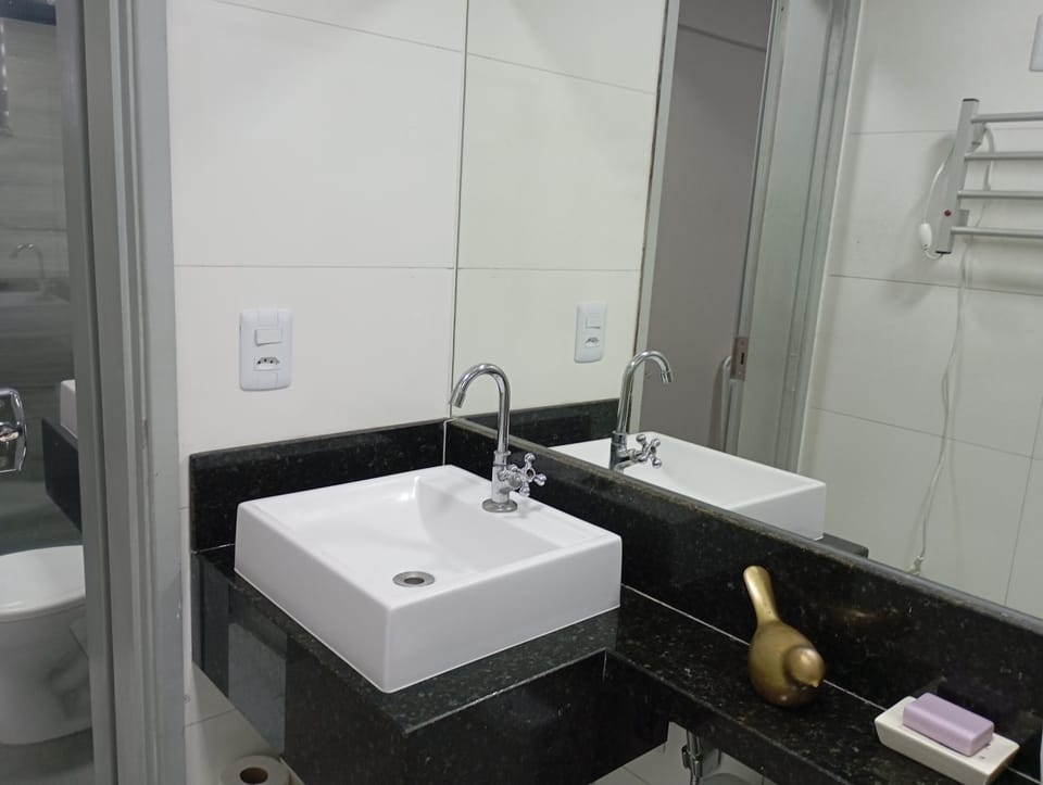 Apto 201 Familiar no centro do NB Apartment in State of Goiás