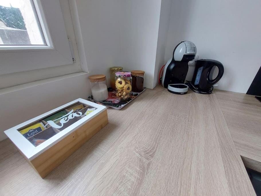 Coffee/tea facilities