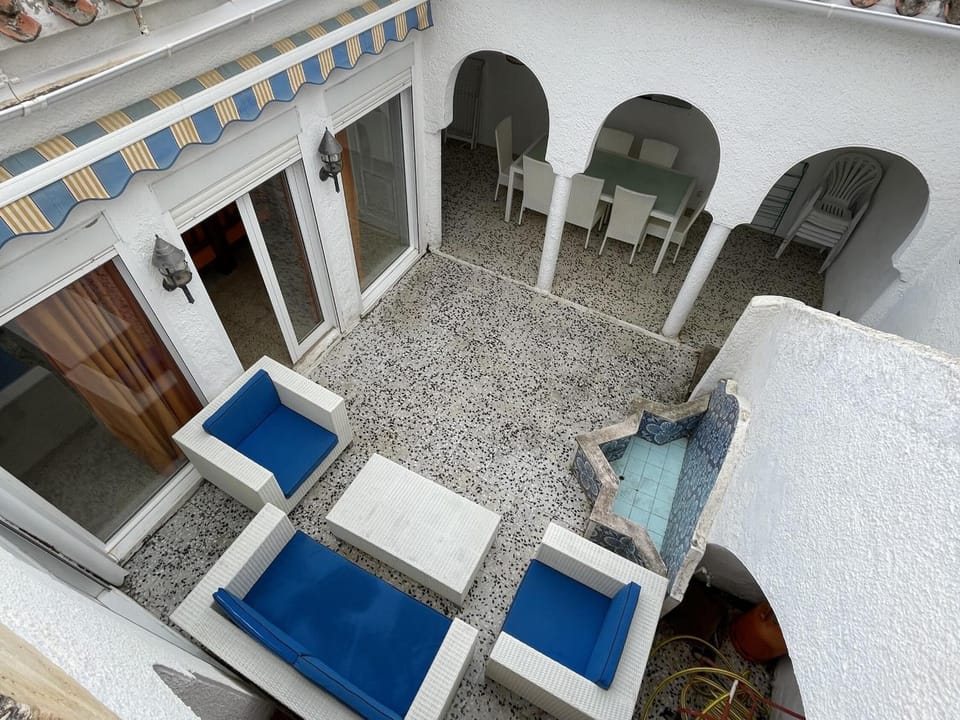 Casa adosada cerca del mar con solárium y patio, ideal para vacaciones en Cambrils - ES-9-173 House in Cambrils