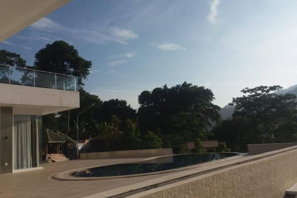 Montana Sense Villa Sentul 3BR - Mountainview Villa in West Java