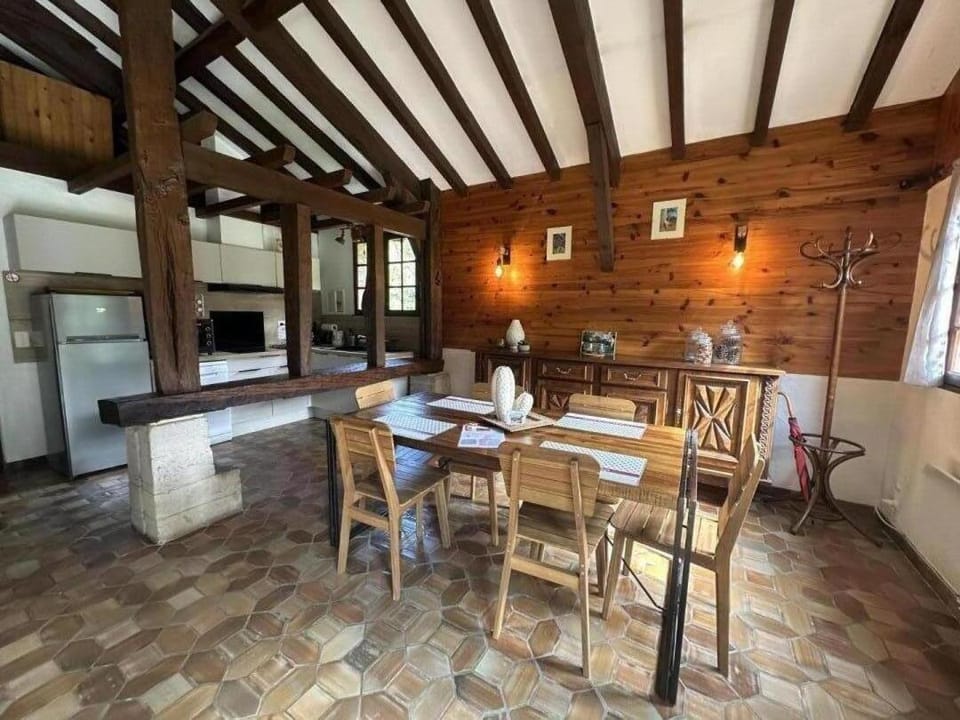La bergerie de lesbordes House in Nouvelle-Aquitaine