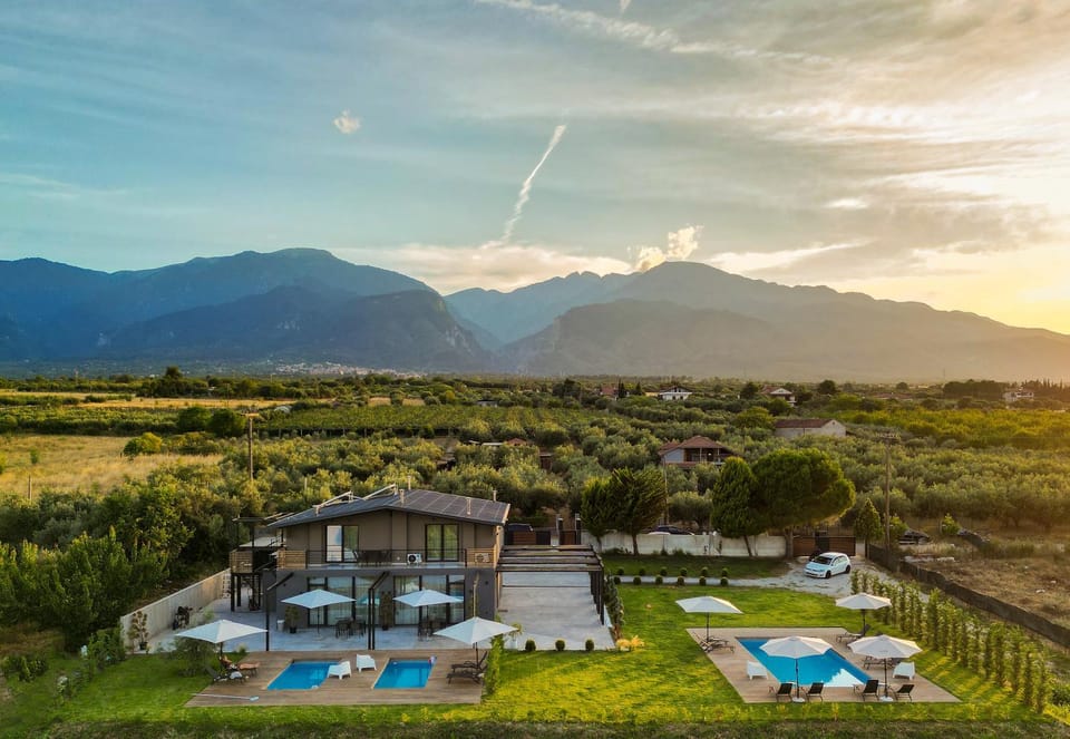 Nearby landmark, Natural landscape, Sunset