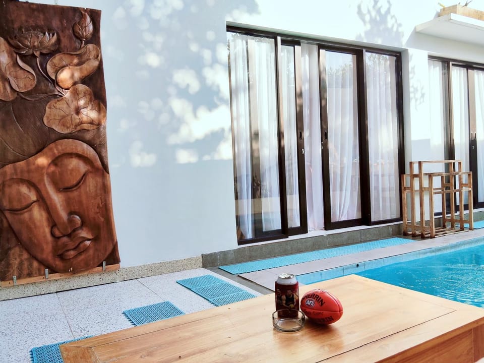 Pool view, Swimming pool
