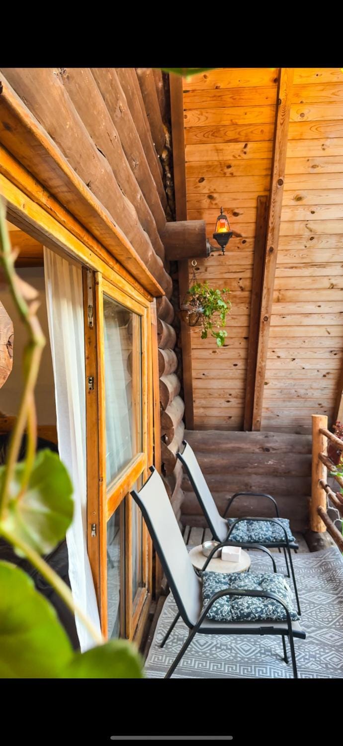 Lambievi Kolibi Chalet in Blagoevgrad Province