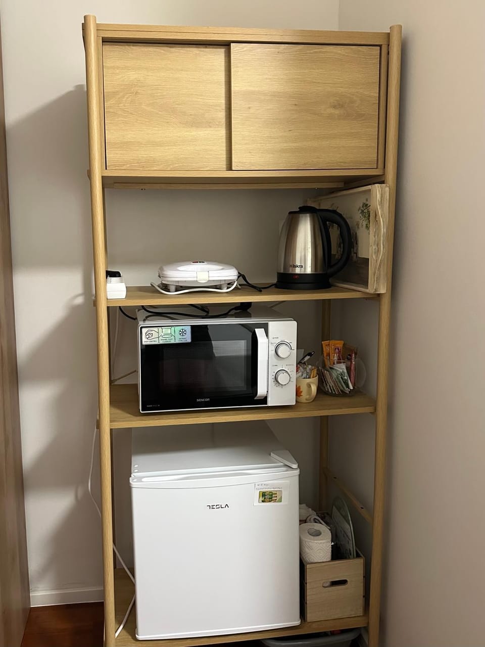 Coffee/tea facilities, toaster