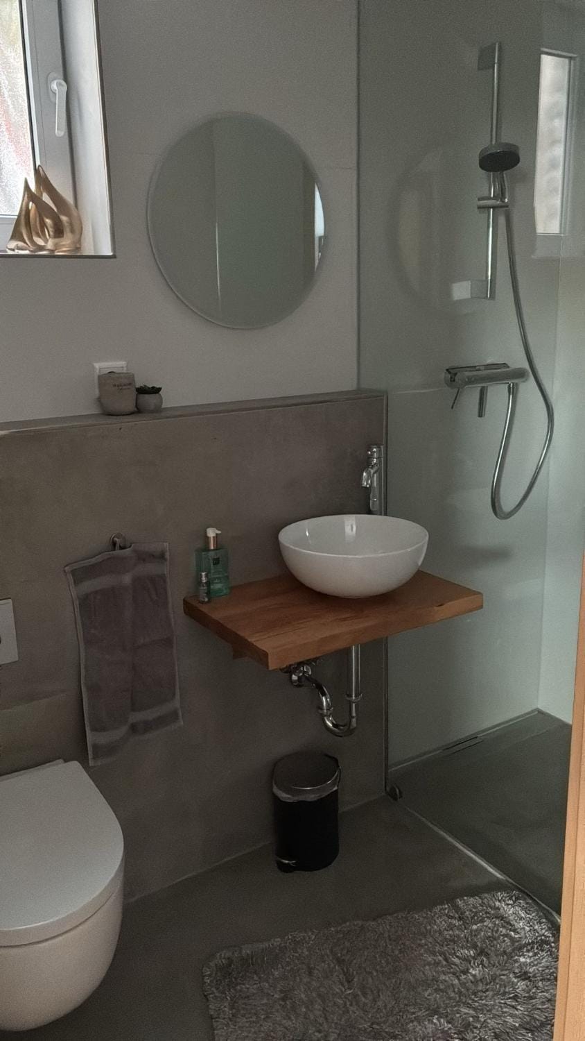 Souterrain Appartment, eigene Dusche u WC Vacation rental in Detmold