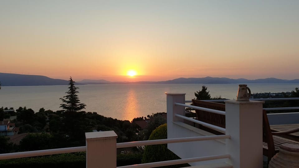 Balcony/Terrace, Sea view, Sunrise