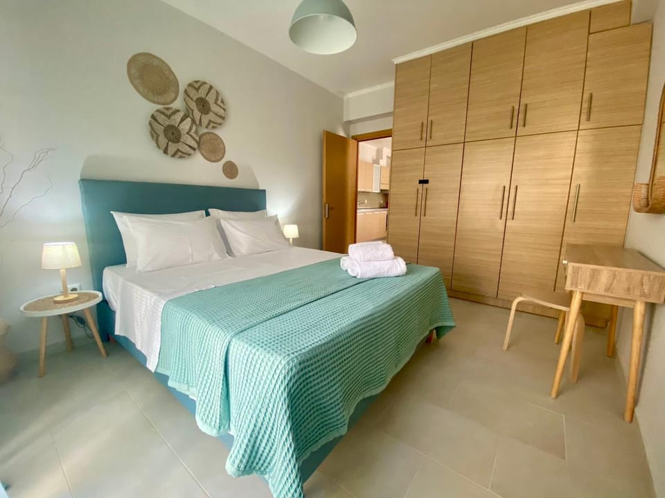 Bed, Bedroom, wardrobe