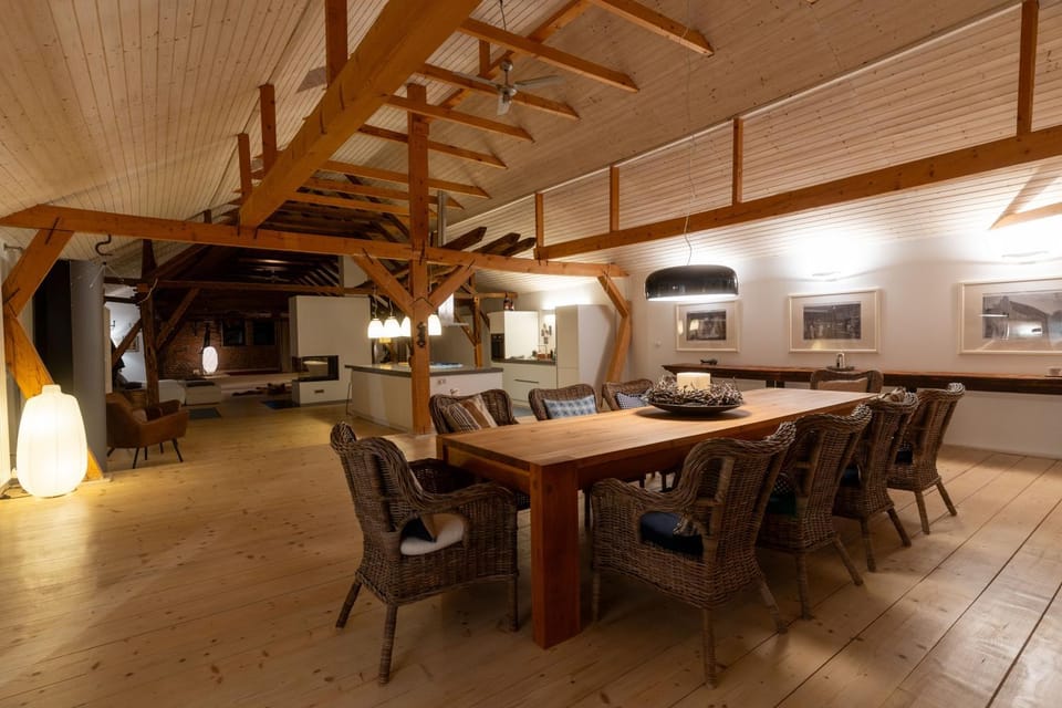 Kitchen or kitchenette, Living room, Photo of the whole room, Seating area, Dining area