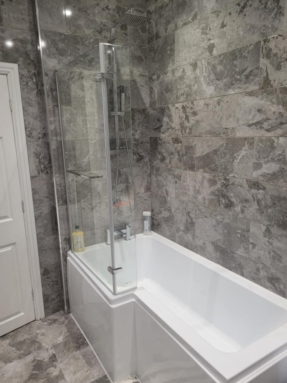 A Single Cosy Room in 4 bedroom Property Vacation rental in Manchester