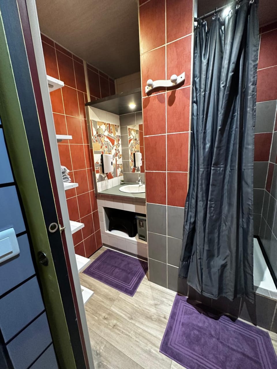 Shower, Bathroom