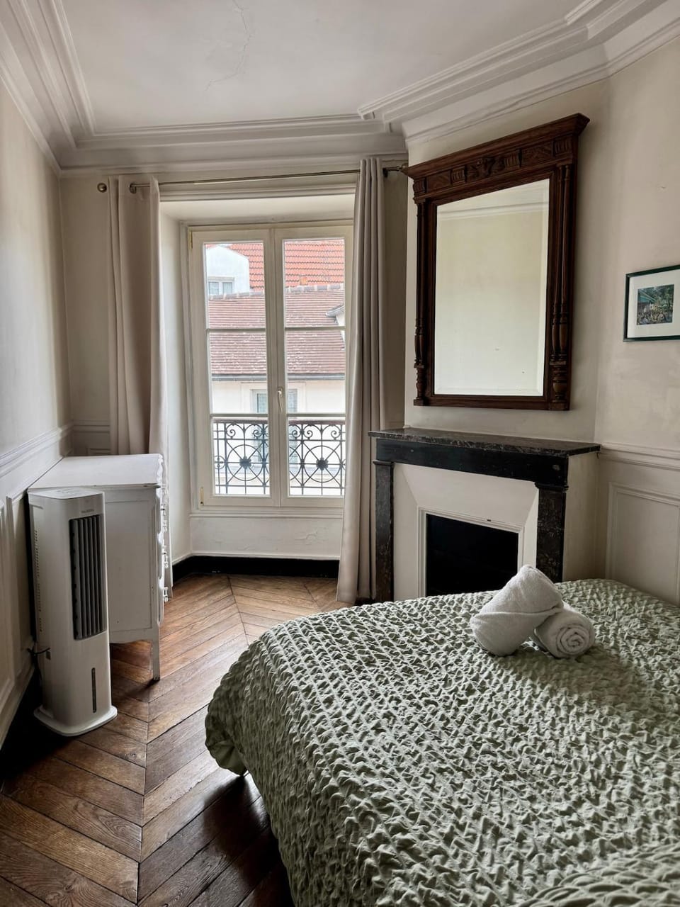 Bed, Bedroom