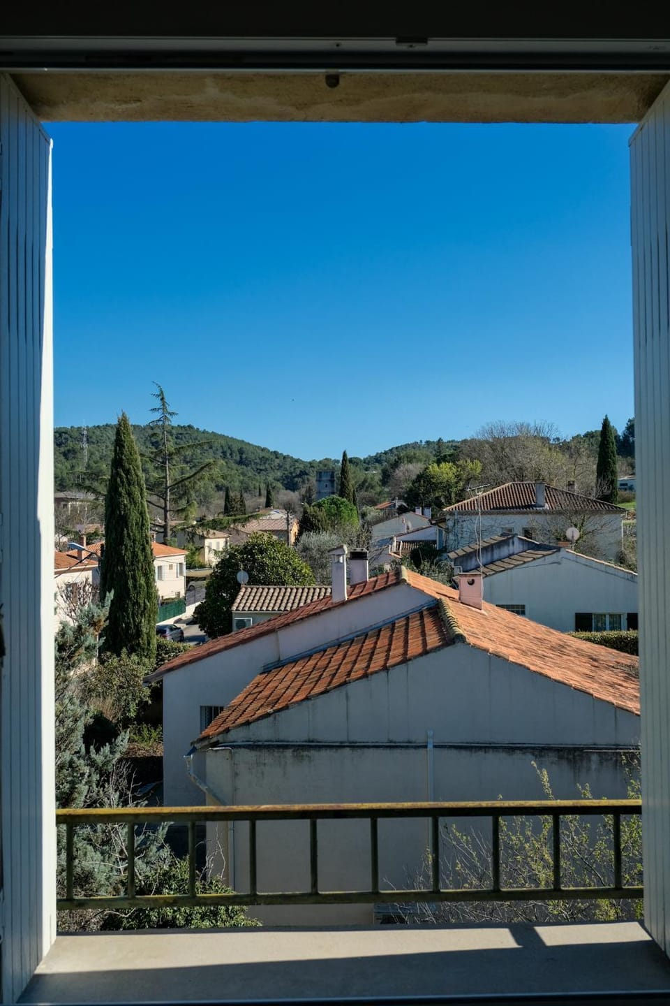 Day, Neighbourhood, Natural landscape, View (from property/room), Mountain view