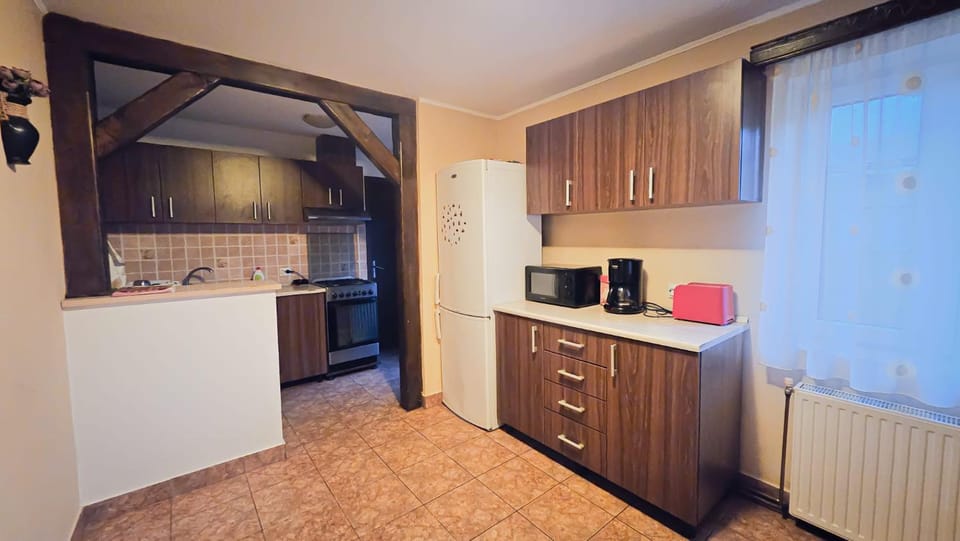 oven, toaster, kitchen