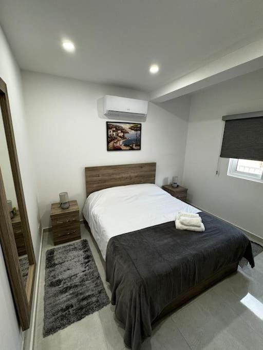 Moonlight Penthouse in Gzira Apartment in Sliema