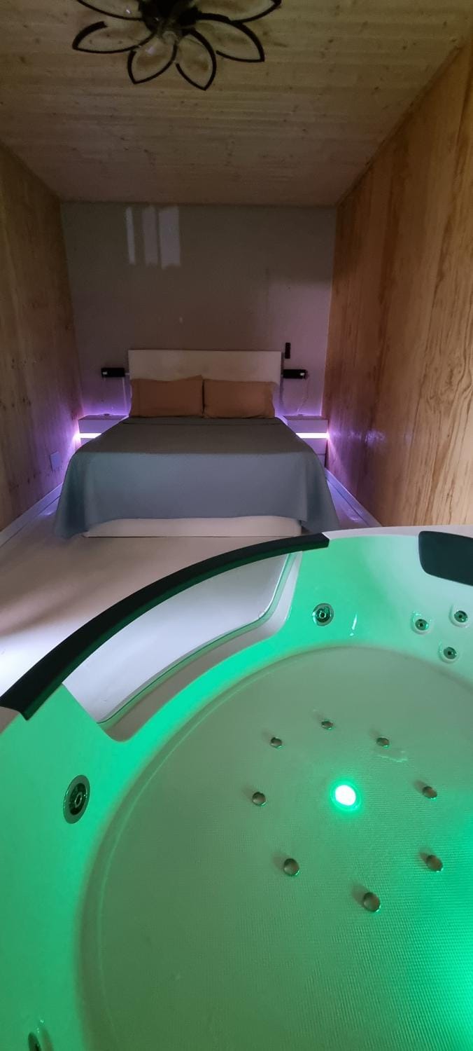 Apartamento Loft con 2 dormitorios, Jacuzzi y Garage Apartment in Cambrils