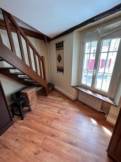 Charme et Calme au Cœur de ville House in Île-de-France