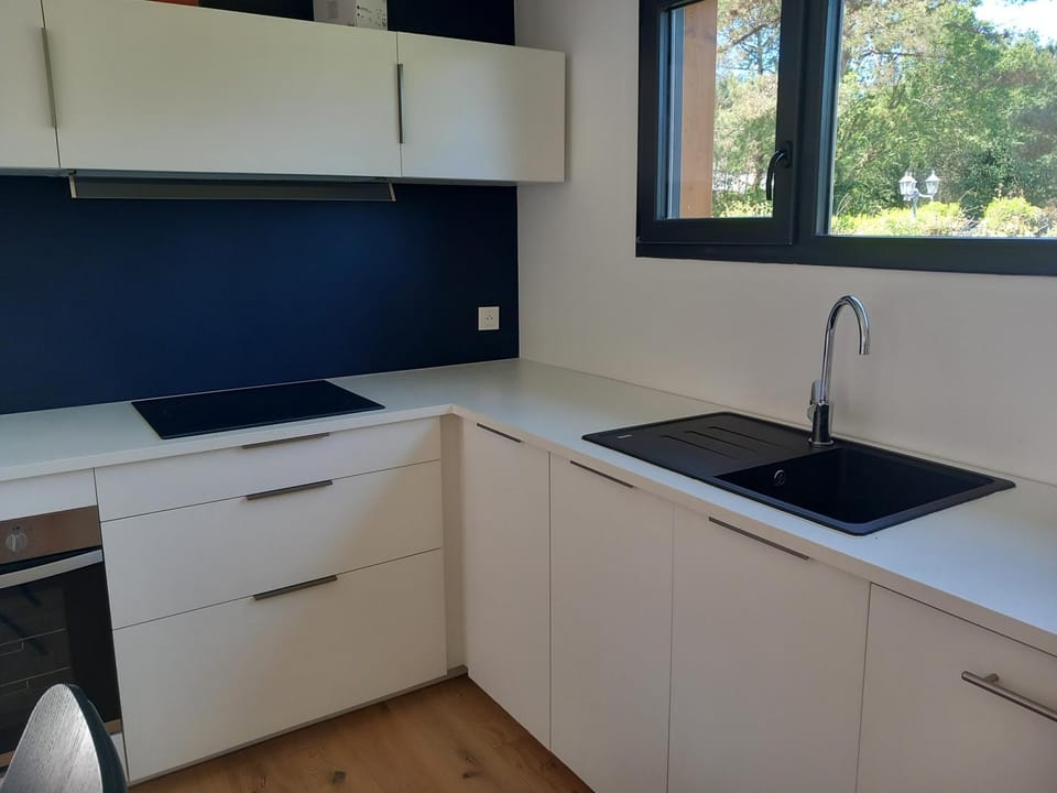Kitchen or kitchenette, stove