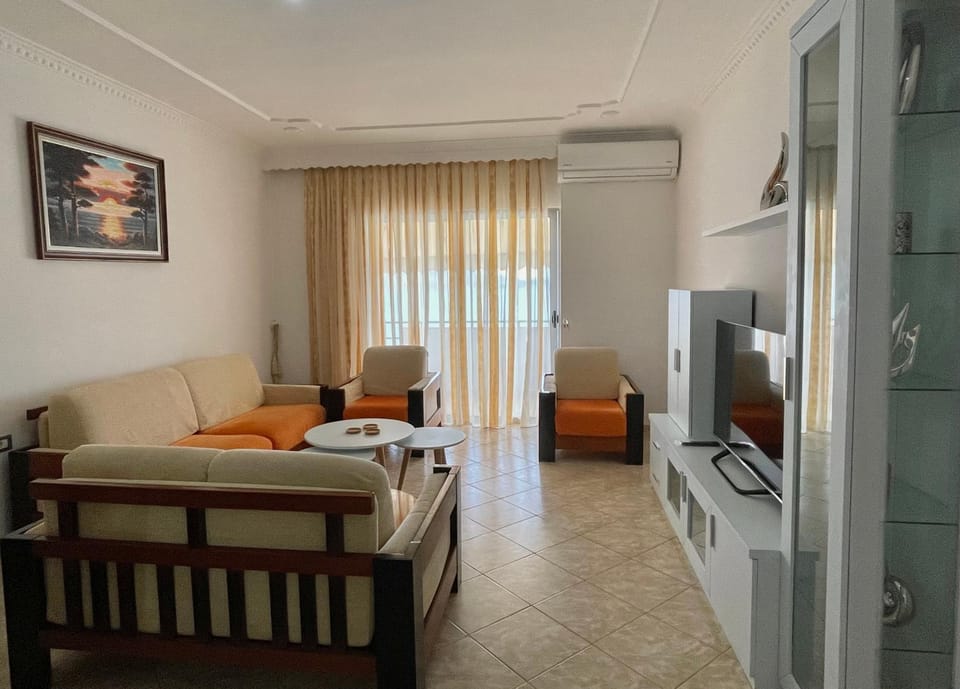 Living room, Seating area, air conditioner