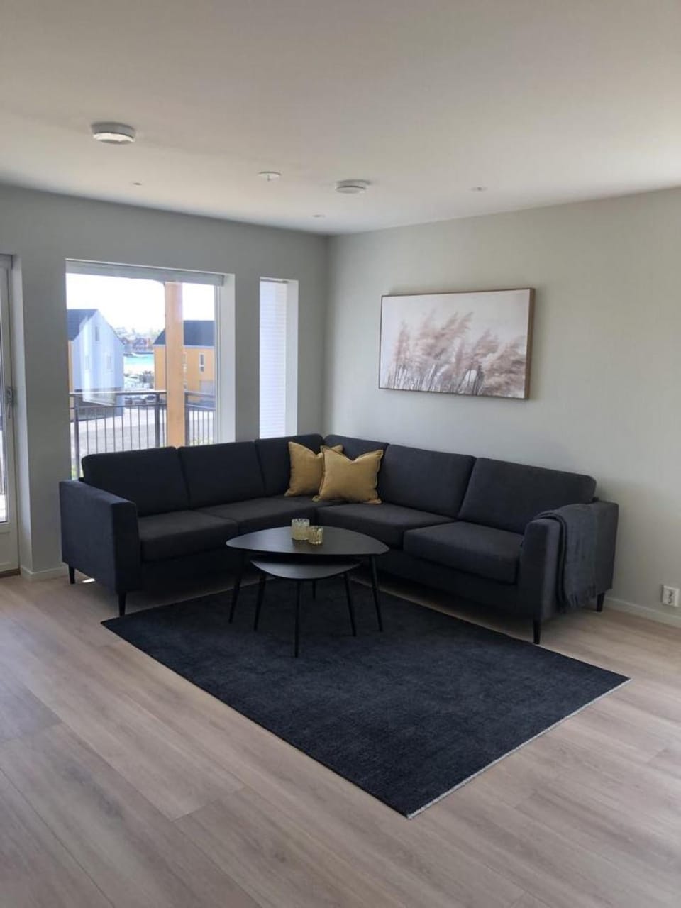 View (from property/room), Living room, Seating area