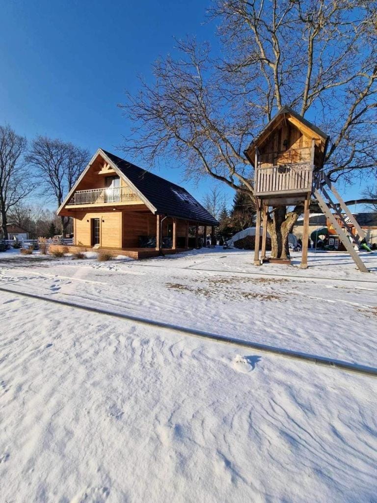 Winter Heaven House in Poland