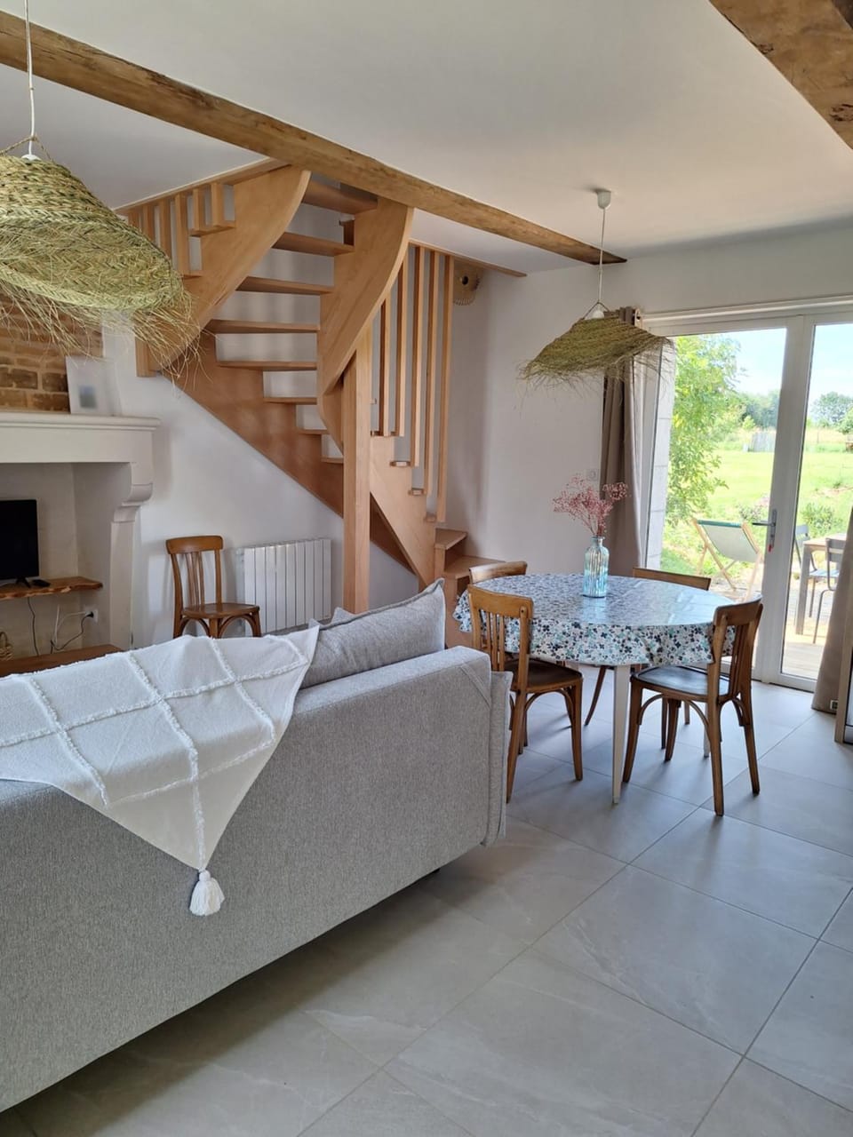 Au Cœur Des Champs House in Nouvelle-Aquitaine