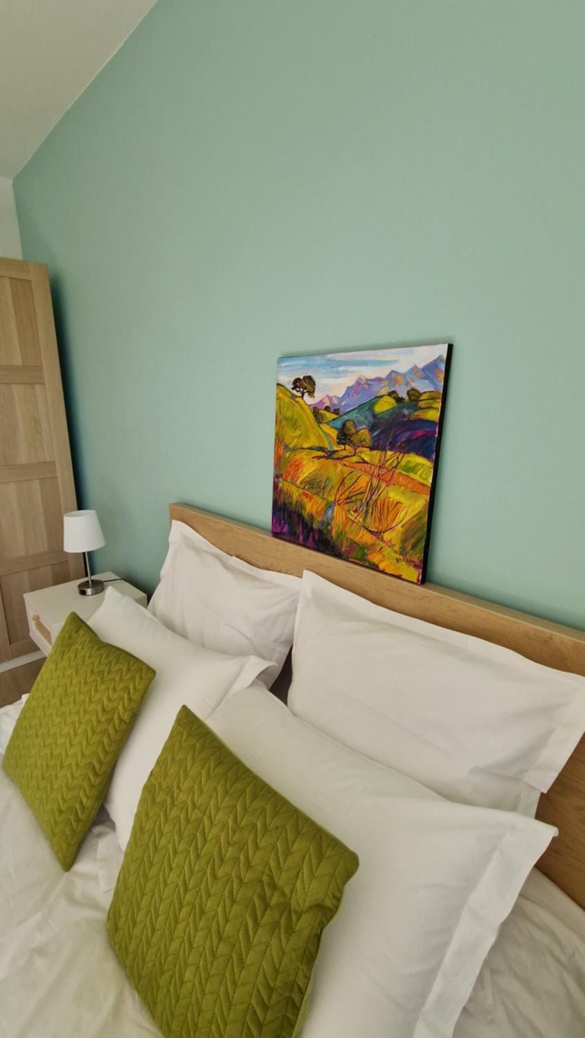 Bed, Decorative detail