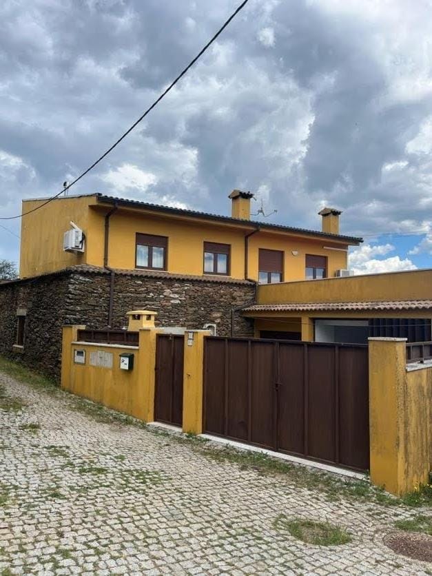 Casa de Campo - Vila Boa House in Portugal