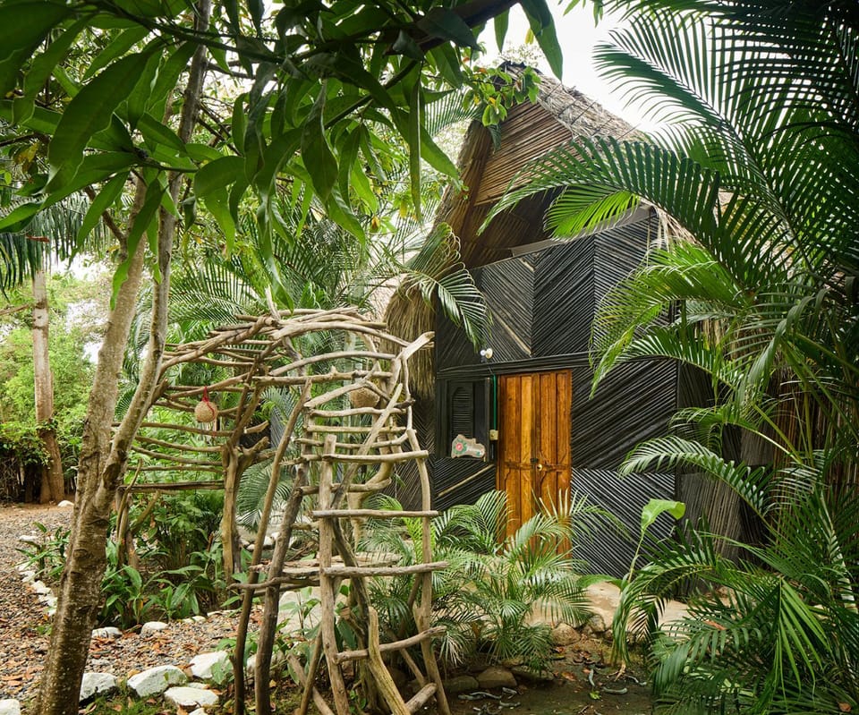 Facade/entrance, Day, Natural landscape, Garden view