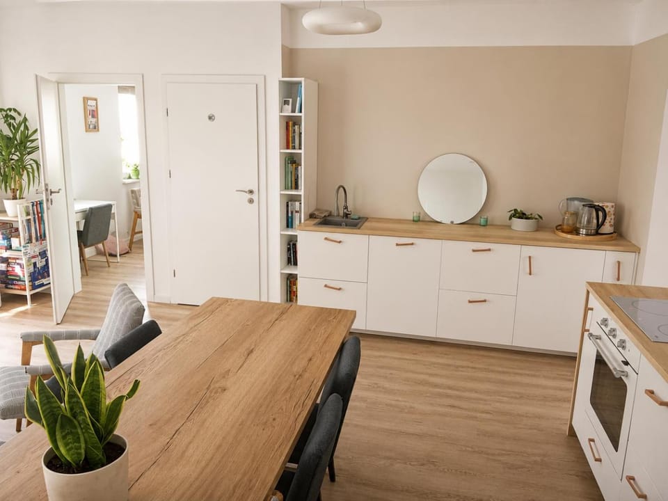Baza na Woli - Dom z Ogrodem Poznań Apartment in Poznan