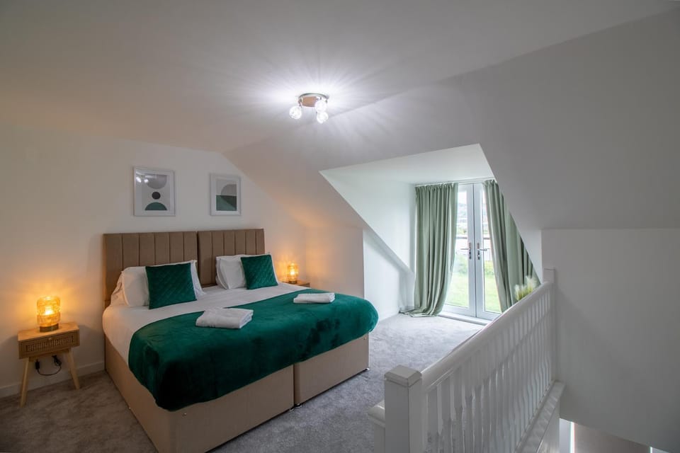 Bed, Photo of the whole room, Bedroom, heating, internet, towels