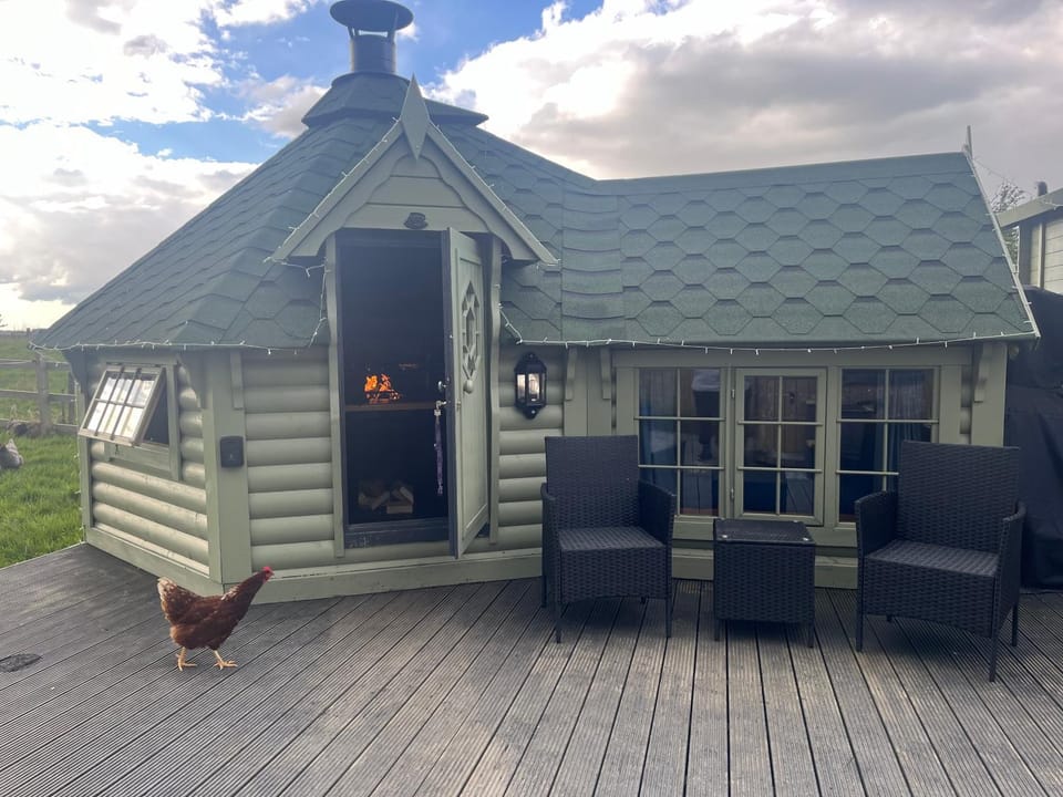 Property building, Patio, Seating area