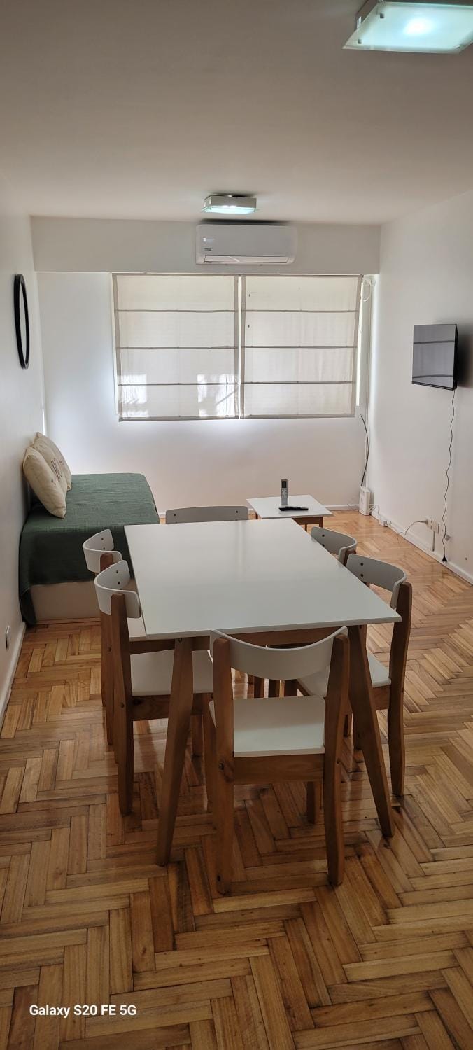 TV and multimedia, Living room, Dining area
