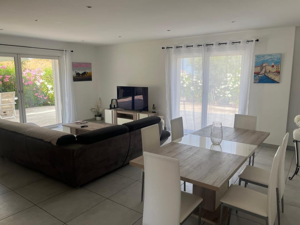 Les Néfliers Apartment in Sainte-Maxime