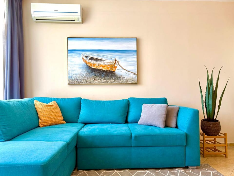 Bed, Bedroom, air conditioner