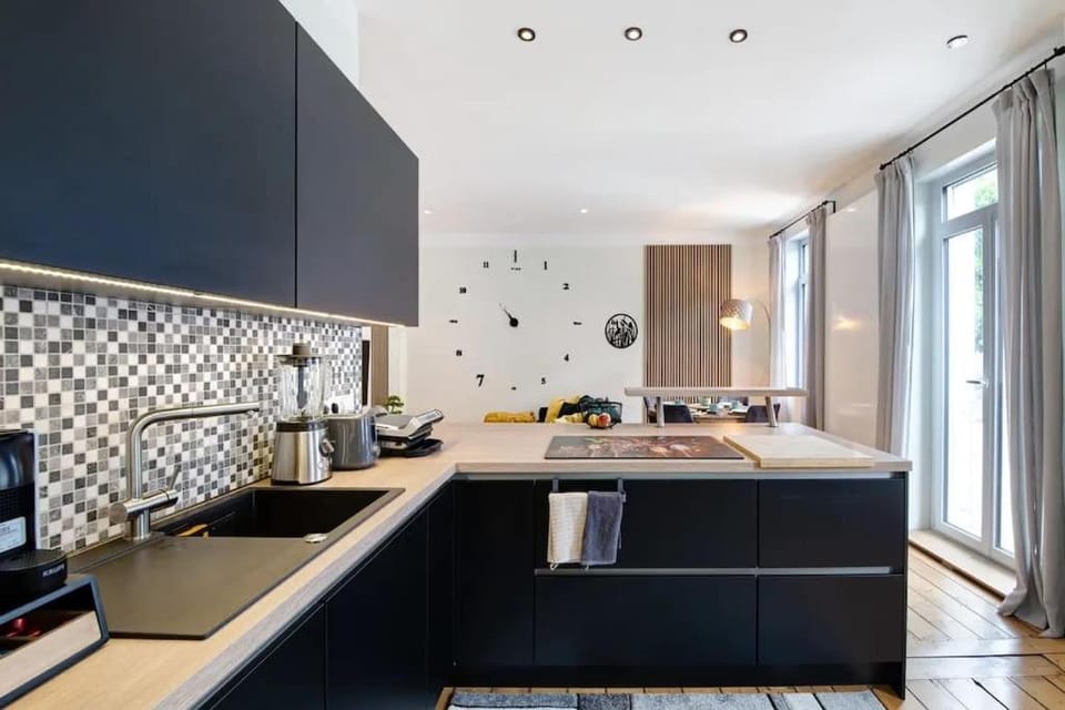Coffee/tea facilities, Kitchen or kitchenette