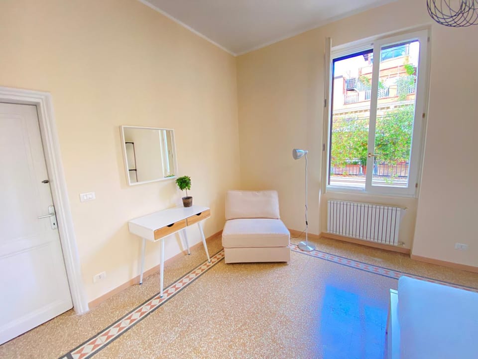 Red House Trastevere San Pietro Bambin Gesú Sant Onofrio Appartamento Roma Apartment in Rome
