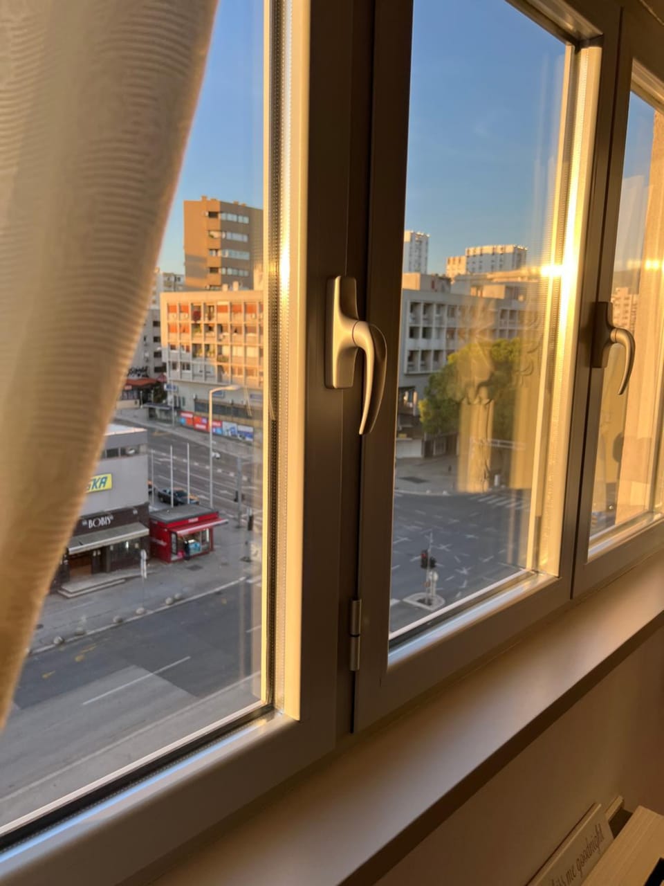 Day, City view, Location