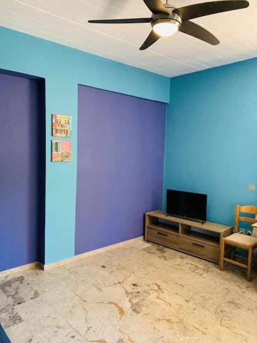 Apartment near the Beach Paradise Mikra Mantinia I Apartment in Messenia